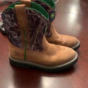 Sz 3.5 John Deere boots